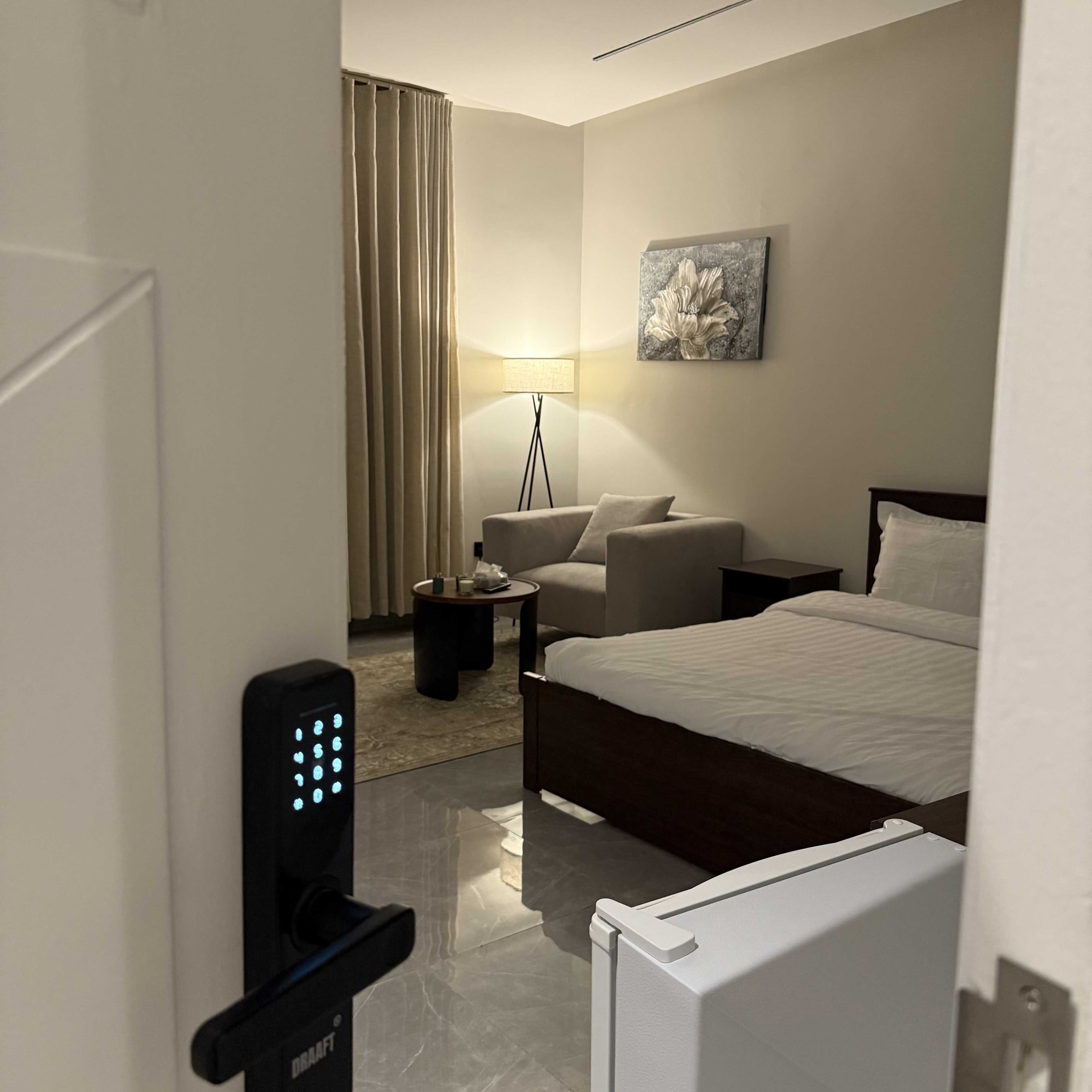 Luxurious Studio in Al Malqa