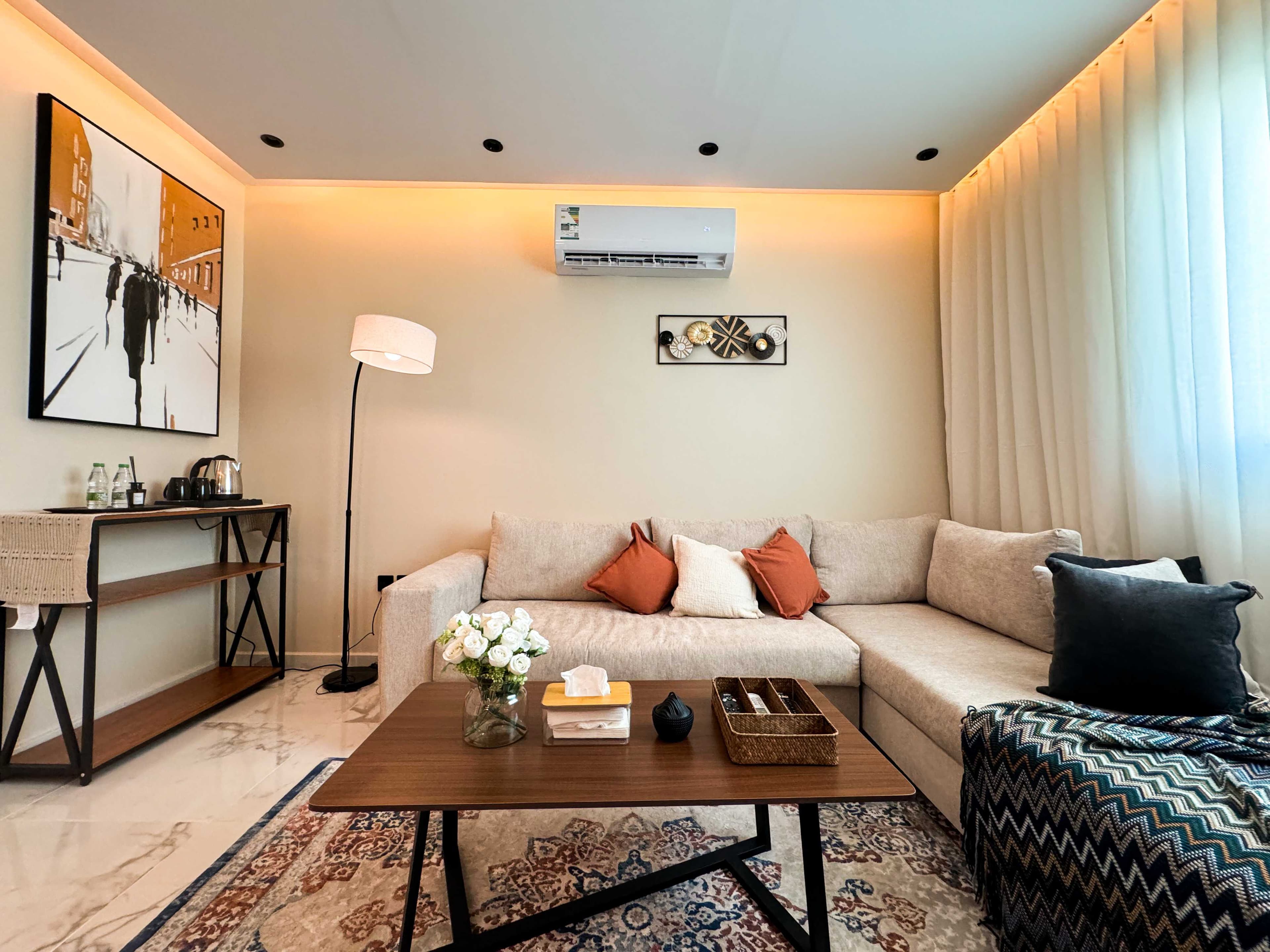 Modren & spacious apartment!