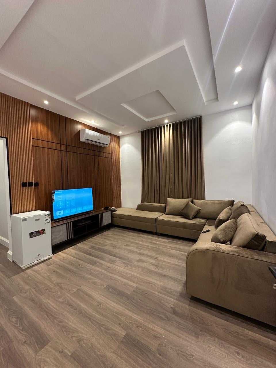 شقه حي الملقا 38 A