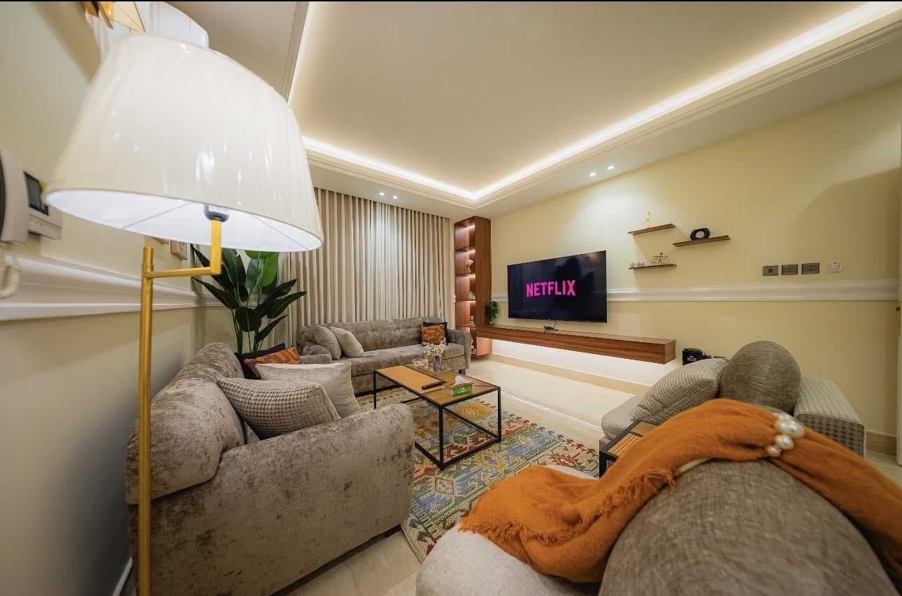 شقة غرفتين وصاله وسينما B11