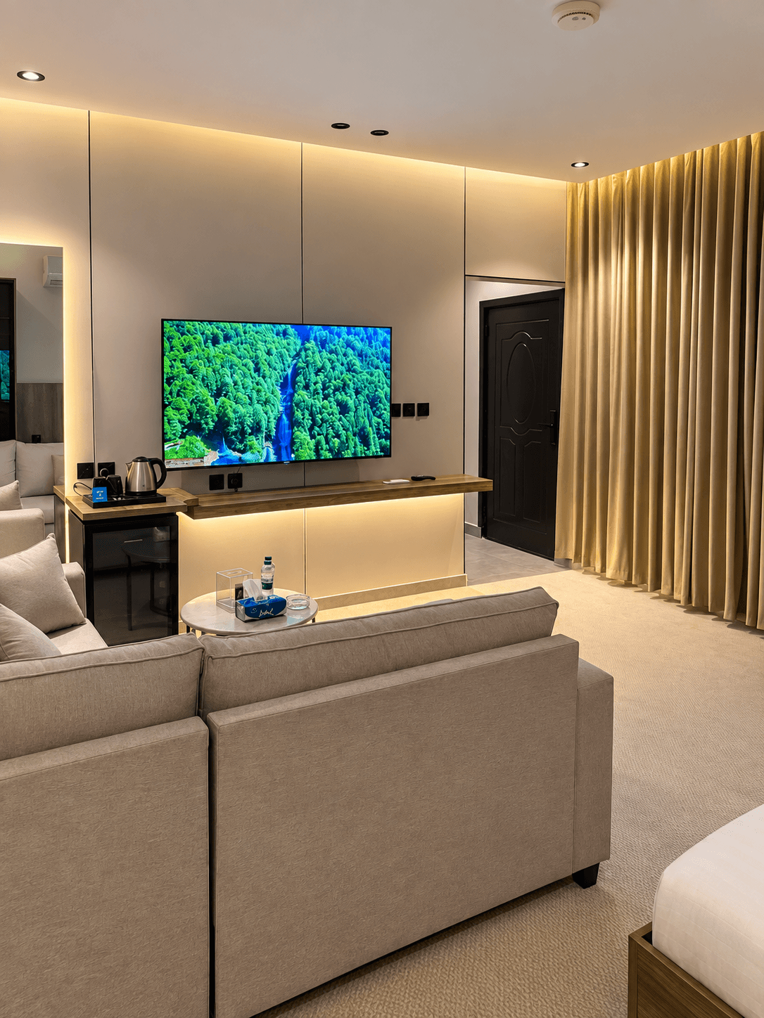 استديو vip اليرموك .