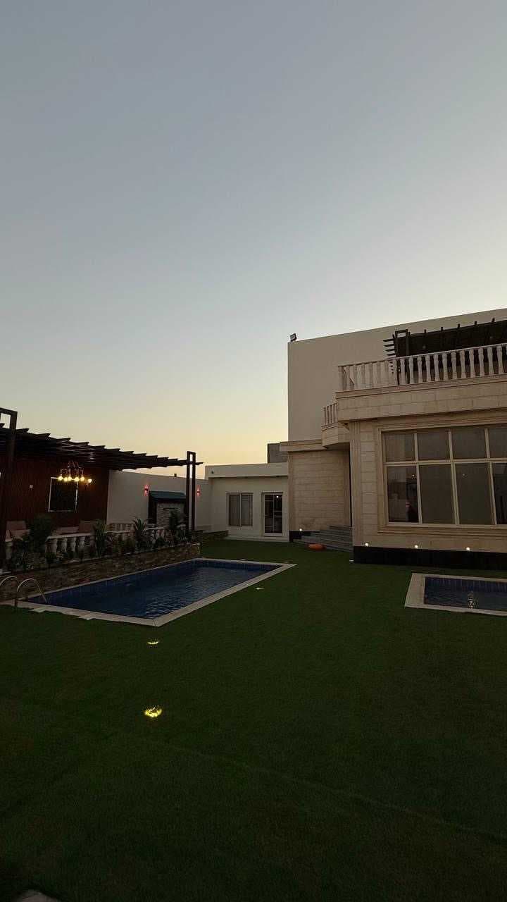 توباد ٢