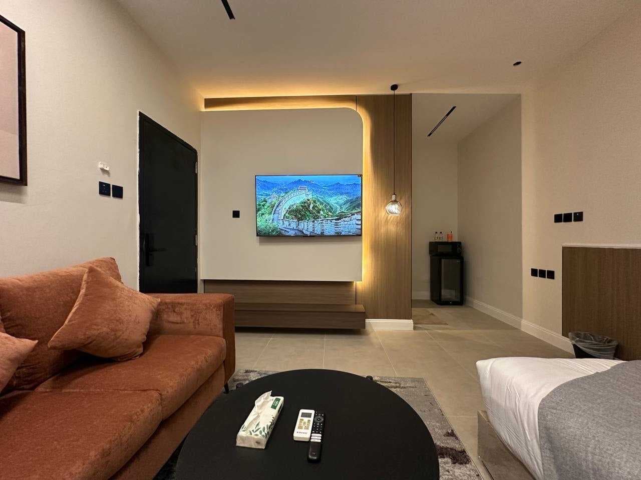 استديو دخول ذكي 102
