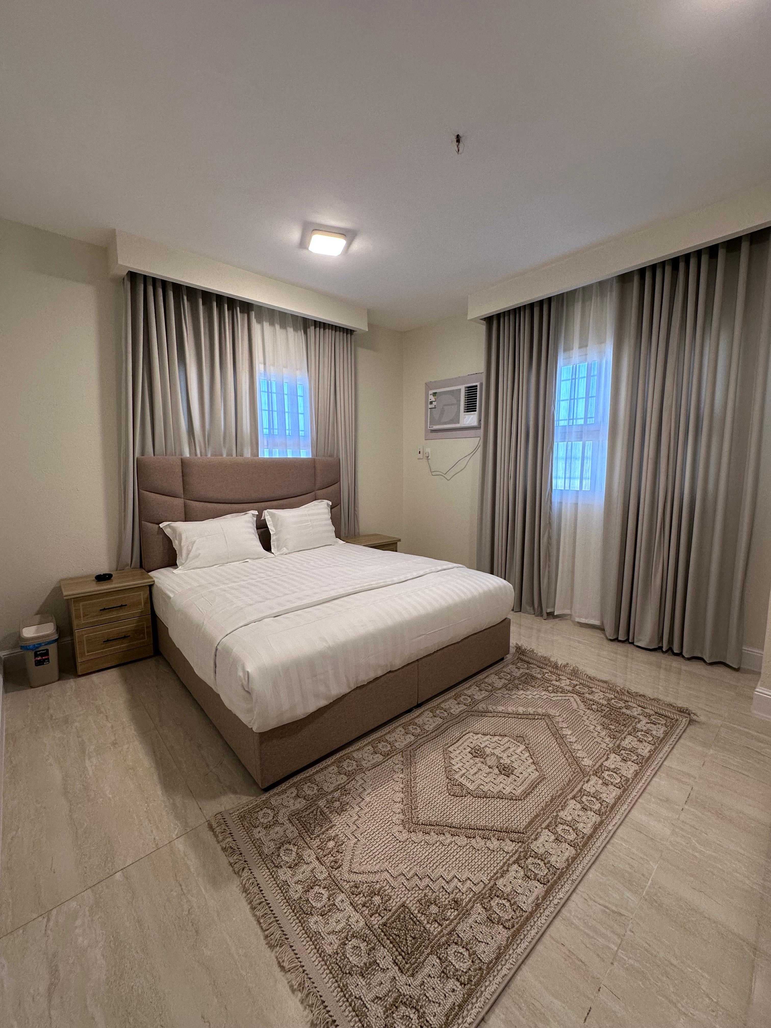 شقة من صاله وغرفتين انيقة