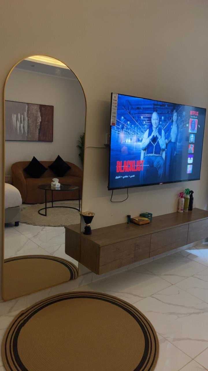 استديو جميل بدخول ذاتي 🧡