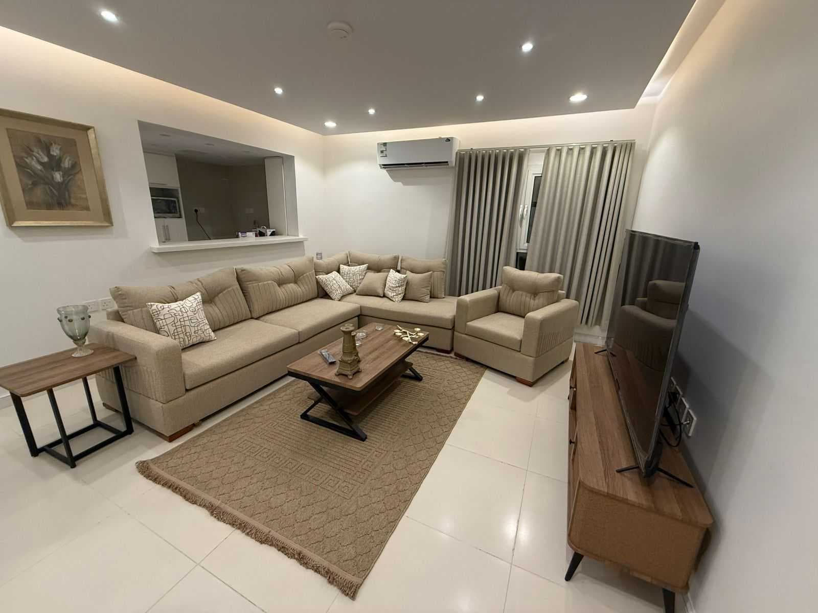 MK Luxury Apartment Special