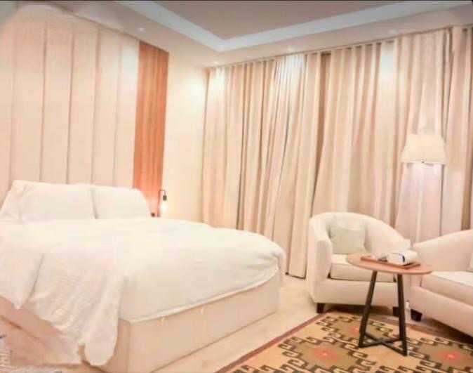شقه في شمال الرياض حي حطين
