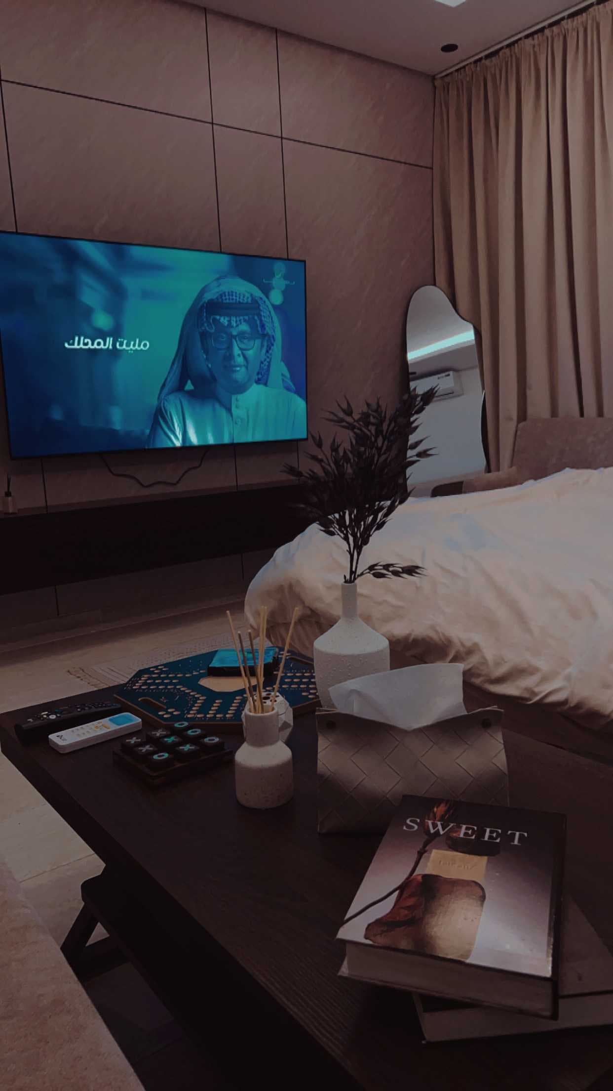استديو فاخر بجلسة جانبية