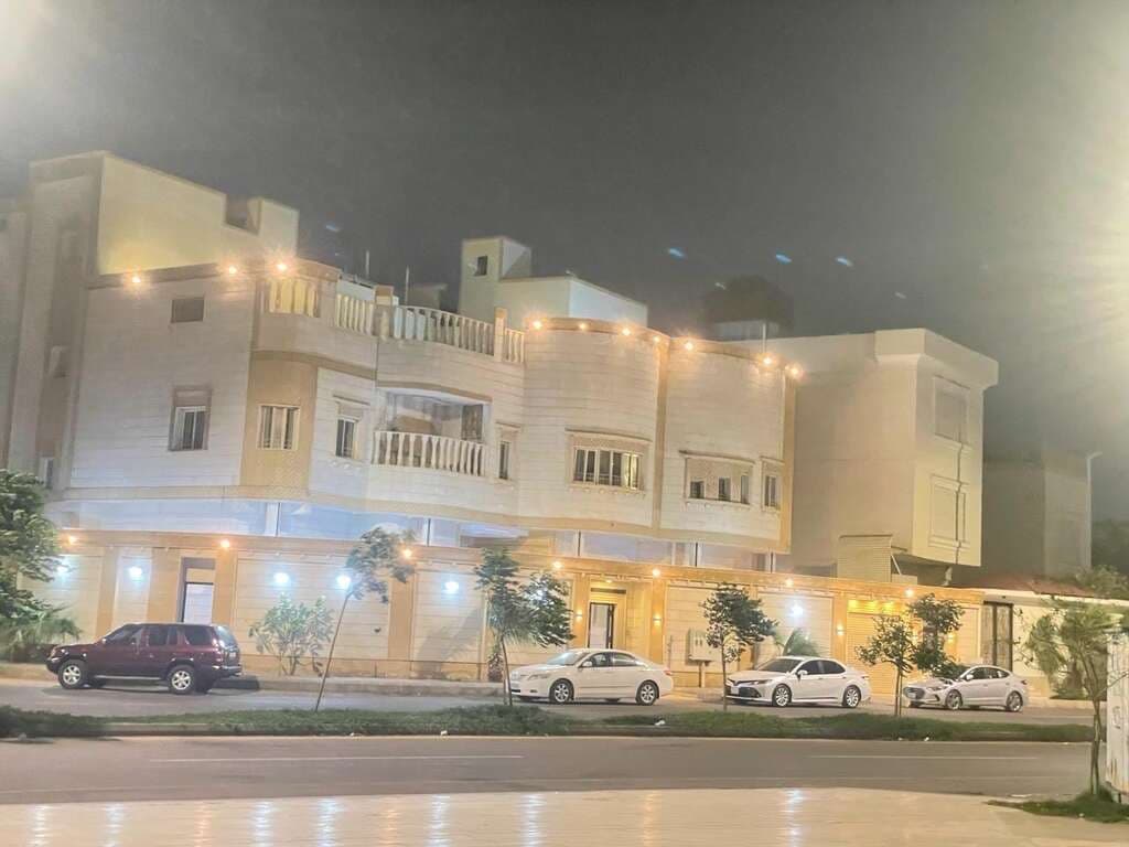 شقة