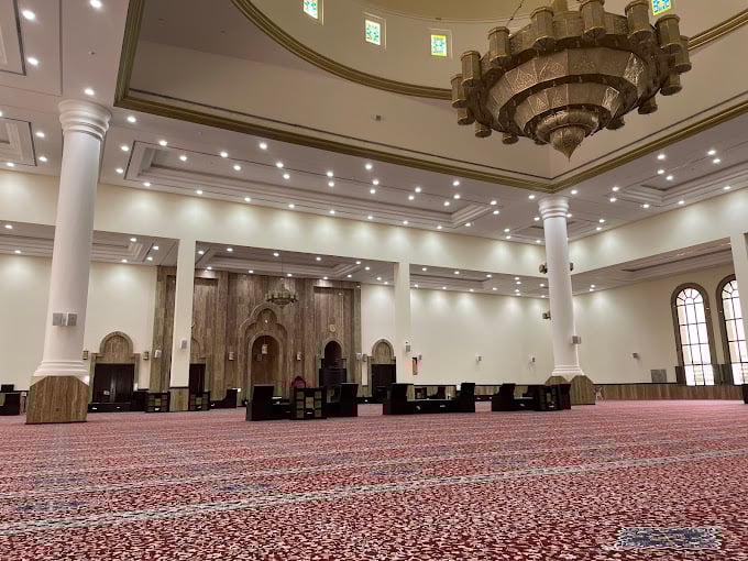 جامع والدة الأمير بندر بن عبد العزيز - حي الندى الرياض