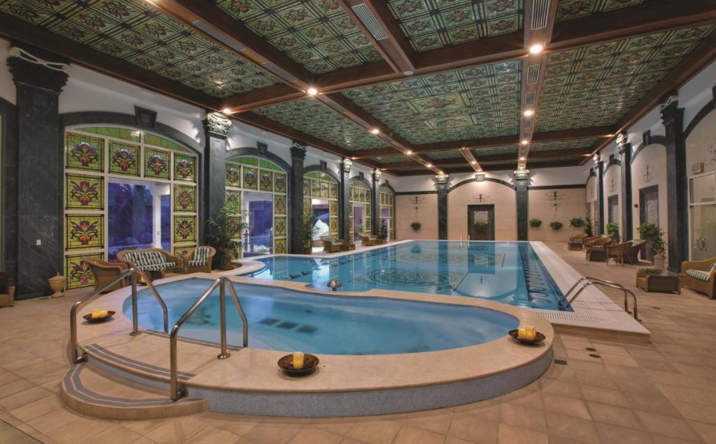 منتجع شاطئ الغروب مارينا وسبا (Sunset Beach Resort) - شاليهات الخبر