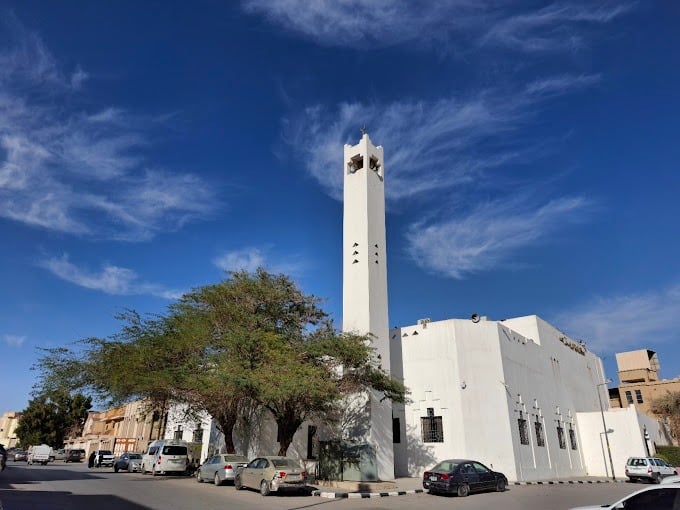 دليل حي العليا الرياض: قلب العاصمة النابض بالأبراج والخدمات! جامع الملك عبدالعزيز (King Abdulaziz Mosque) - حي العليا الرياض