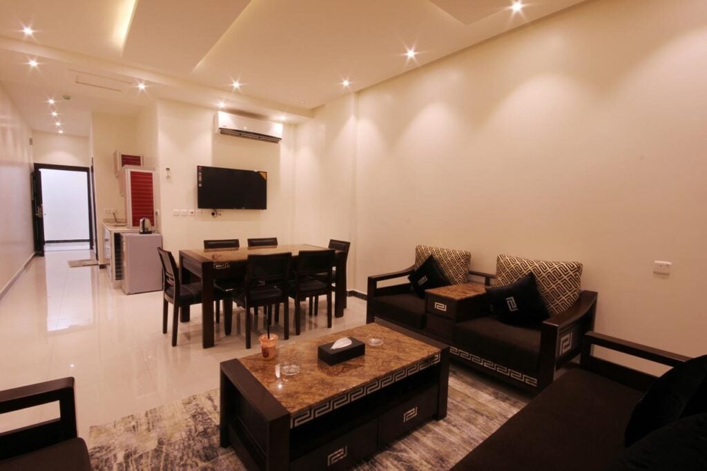 دليل حي العليا الرياض: قلب العاصمة النابض بالأبراج والخدمات! شقه عوائل مفروشة للايجار في حي العليا الرياض