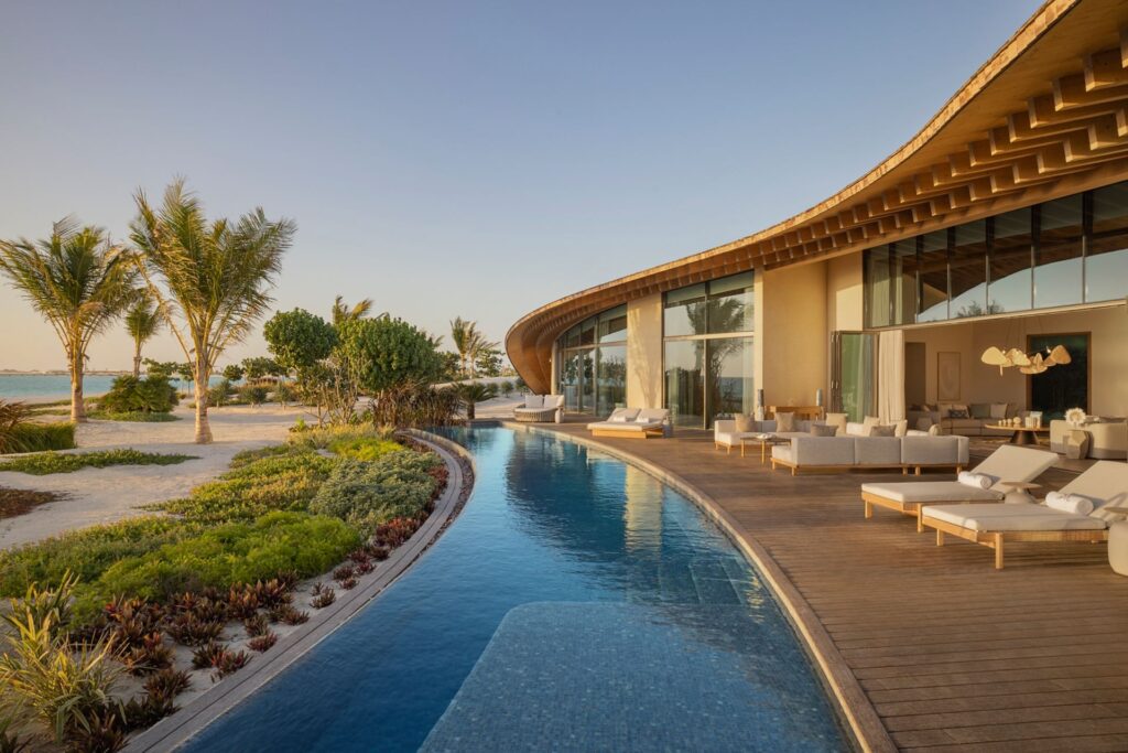 مشروع البحر الأحمر| طفرة جديدة في السياحة السعودية سانت ريجيس البحر الأحمر (The St. Regis Red Sea Resort) - مشروع البحر الأحمر