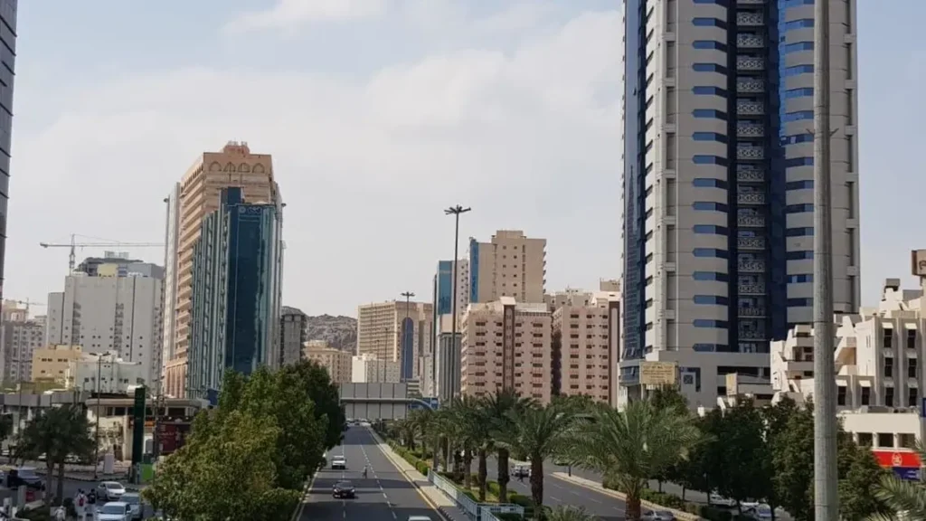 لماذا يعد حي الشوقية مكة الوجهة المثالية للباحثين عن سكن بجوار الحرم؟ حي العوالي أرقى أحياء مكة القريبة من حي الشوقية مكة